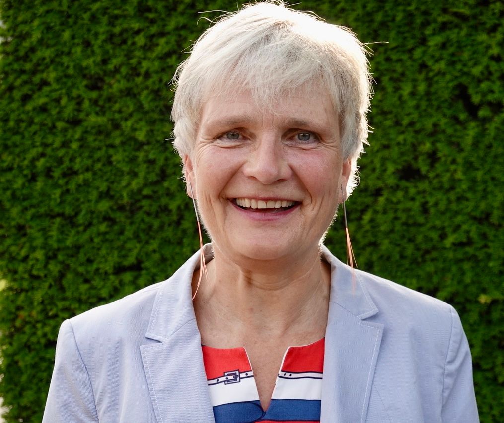 Ms. Bärbel Weiligmann